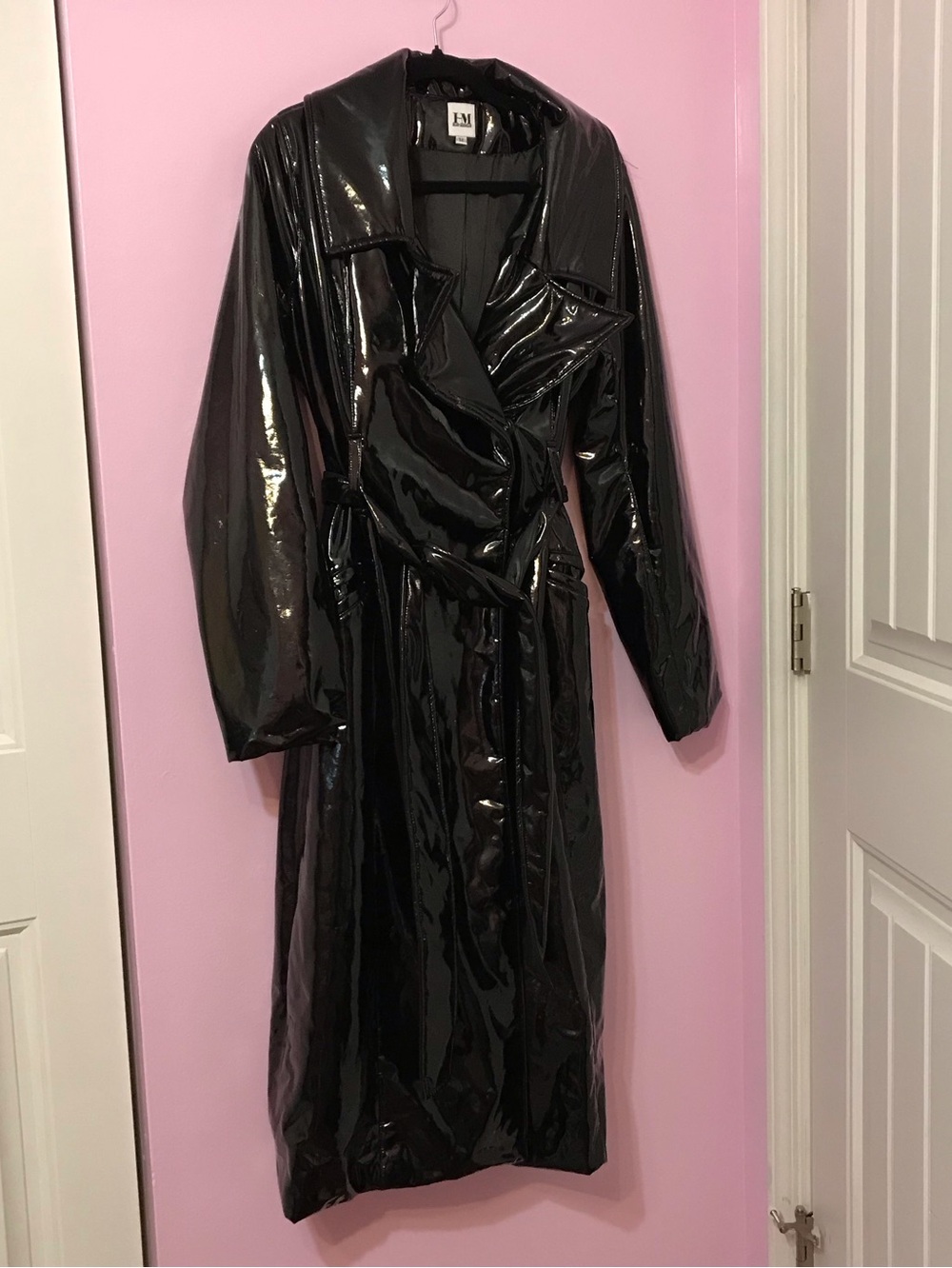 HILARY MACMILLAN black trench coat size medium